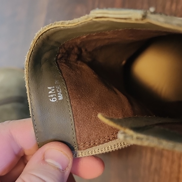 Linea Paola Winslet Olive Wedgie Bootie Women's sz 6.5 - Picture 6 of 10